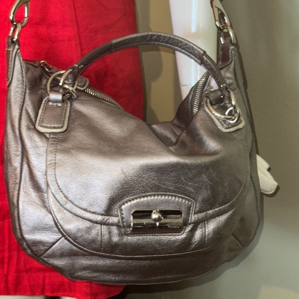Coach Silver Leather Shoulder Bag